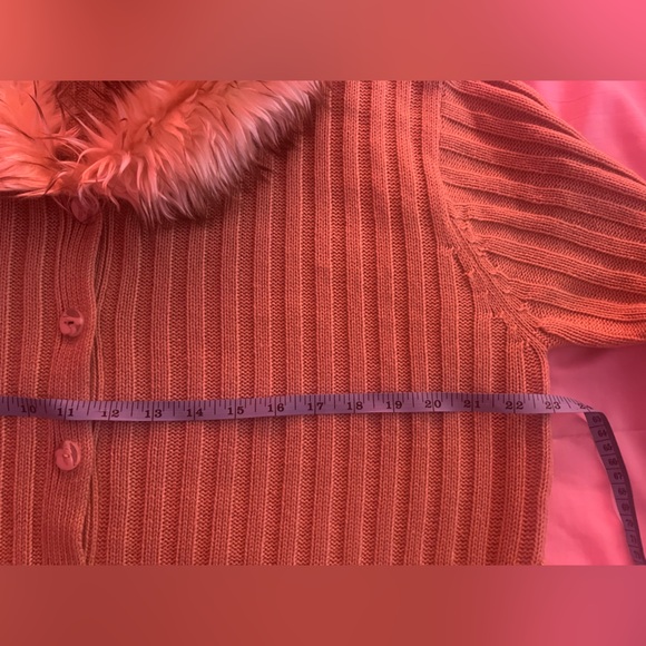 Vintage fake fur tan cardigan - Picture 2 of 4